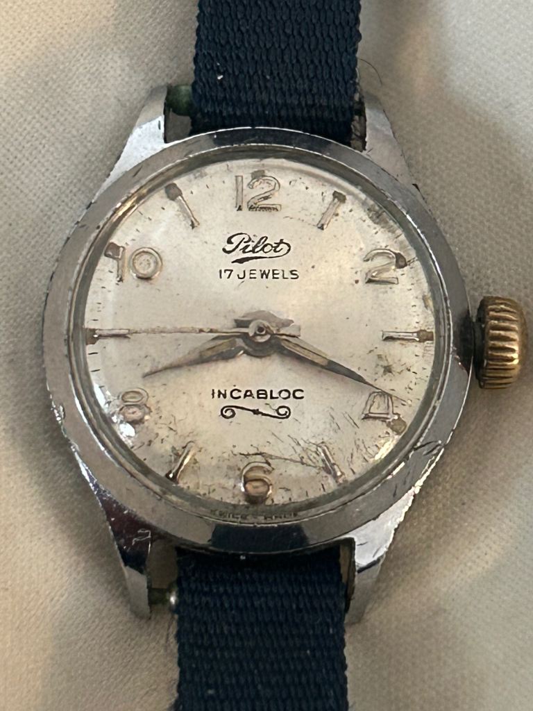 1950’s ladies Watch “PILOT” Swiss 17-Jewels Mechanical Move, keeps time 