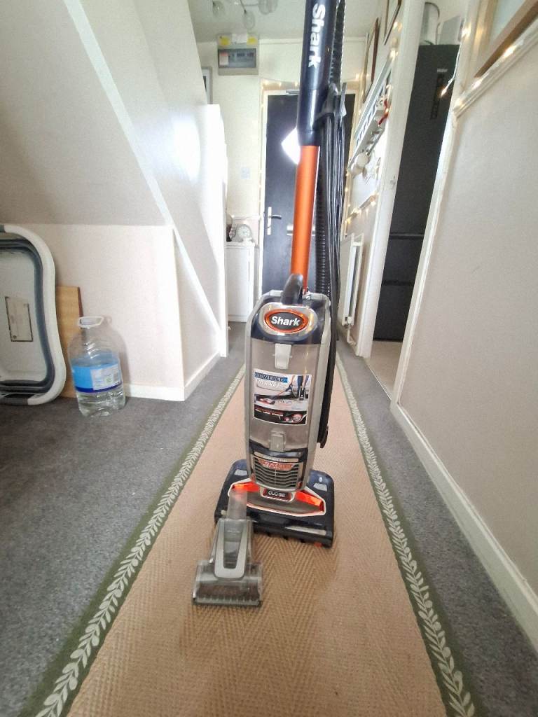 Shark Upright Vacuum Cleaner - Good Condition
