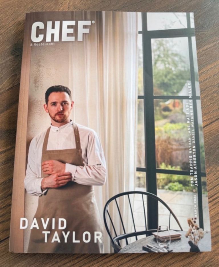 New Hardcopy Chef & Restaurant Magazine 