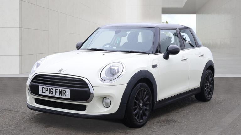 MINI HATCH 1.5 5-Door Hatch Cooper 2016
