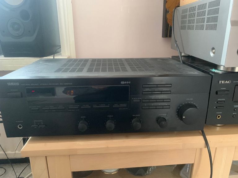 Yamaha stereo receiver RX-395RDS