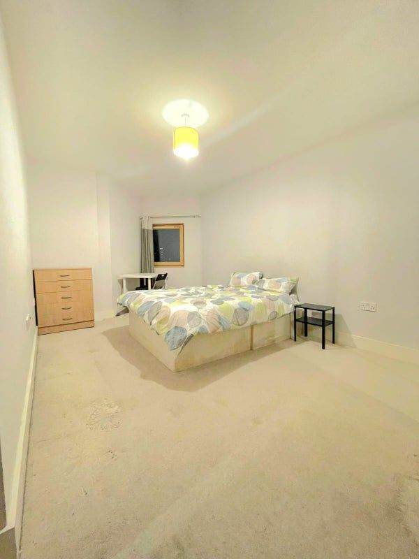 ˚‧｡⋆🌻⋆｡‧˚Modern Built - E14  Poplar / Langdon Park Zone 2˚˚‧｡⋆🌻⋆｡‧˚