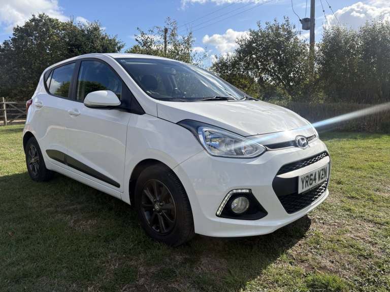 2014 Hyundai i10 1.2 Premium 5dr Auto HATCHBACK PETROL Automatic