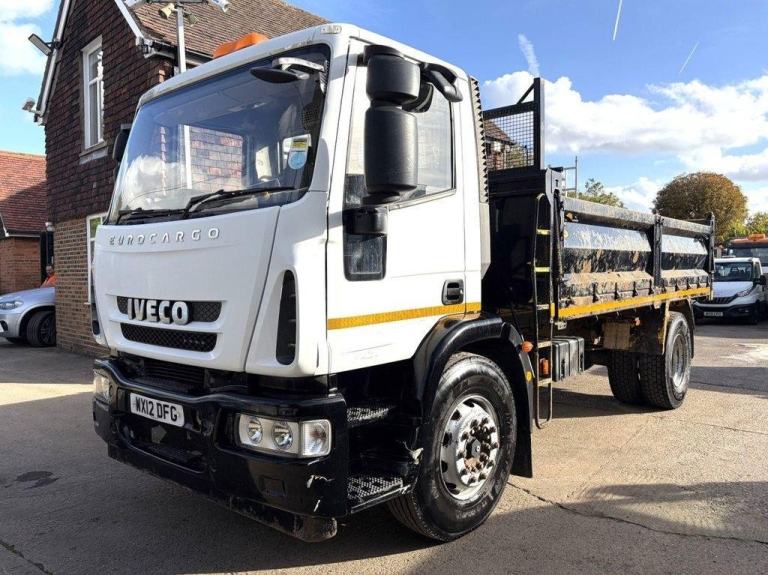 2012 IVECO EUROCARGO 180E25 4X2 TIPPER