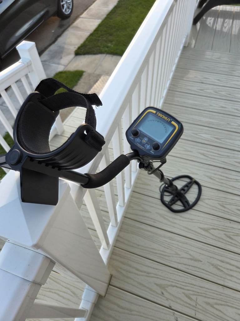 Metal detector 
