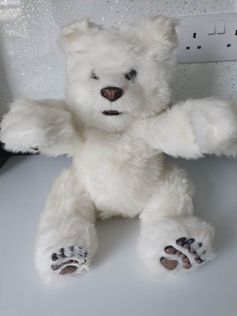 Fur Real Luv Cub Polar Bear Interactive with Sounds & Movements - Tiger Entertainments 2004 