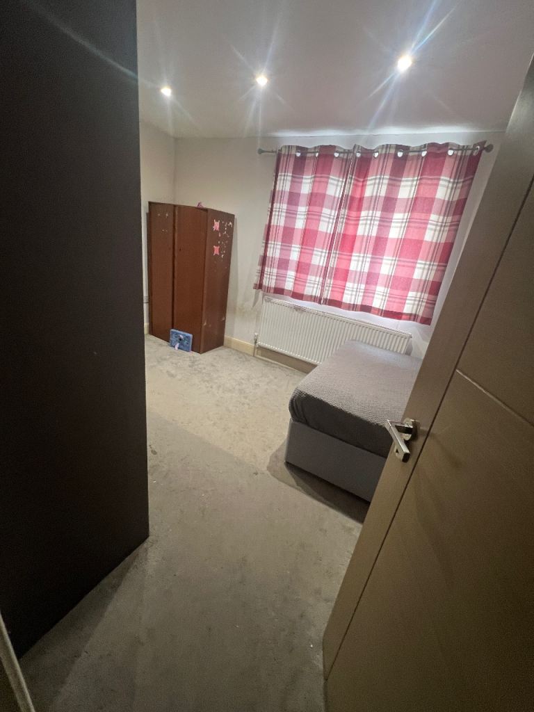 Double Room to rent