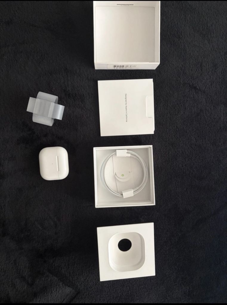  Apple AirPods Pro 3s (2025) – Sealed Brand New
