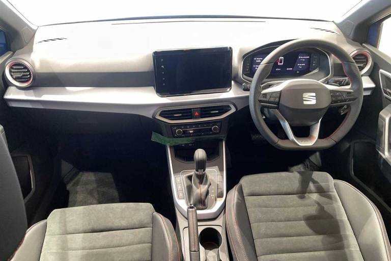 2025 SEAT Arona 1.0 TSI 115 FR Sport 5dr DSG SUV Petrol Automatic