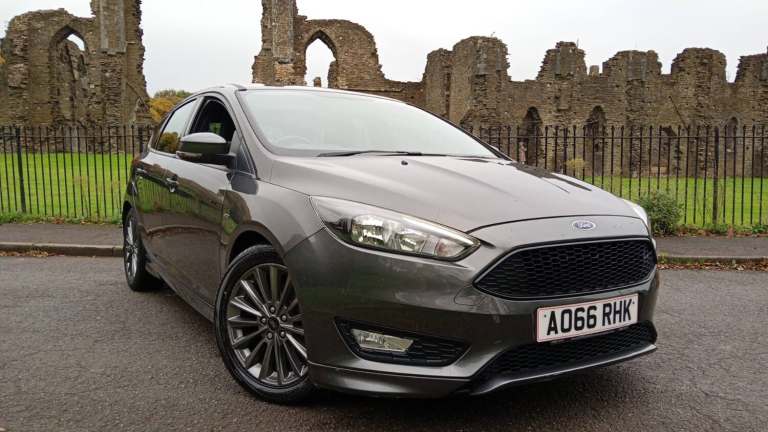 2016 Ford Focus 1.5 TDCi 120 ST-Line 5dr *12 MTH MOT*£20 TAX HATCHBACK Diesel Manual