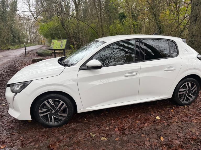 2021 Peugeot 208 1.5 BlueHDi 100 Allure 5dr HATCHBACK Diesel Manual