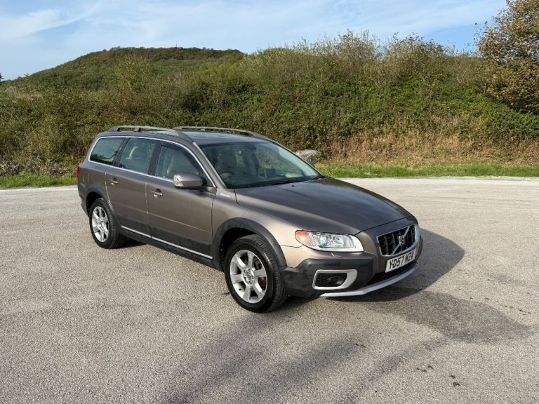 Volvo, XC70 D5 Torslanda Estate Semi-Auto, 2400 (cc), 5 doors