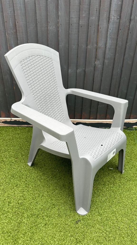Grey Plastic Modern Outdoor Garden Patio Chair with Armrests 1 Seater