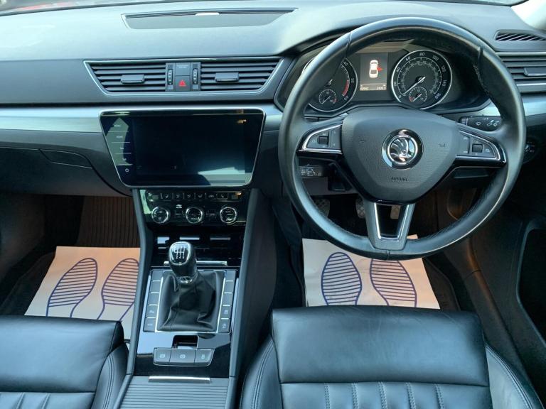 2018 Skoda Superb 2.0 TDI SE L Executive Hatchback 5dr Diesel Manual Euro 6 (s/s) (150 ps) Hatchb...