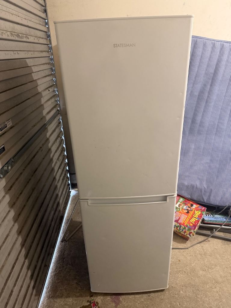STATESMAN Fridge Freezer – White, Good Condition