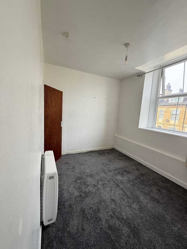 2 bedroom self contained flat - Bradford - Little Horton