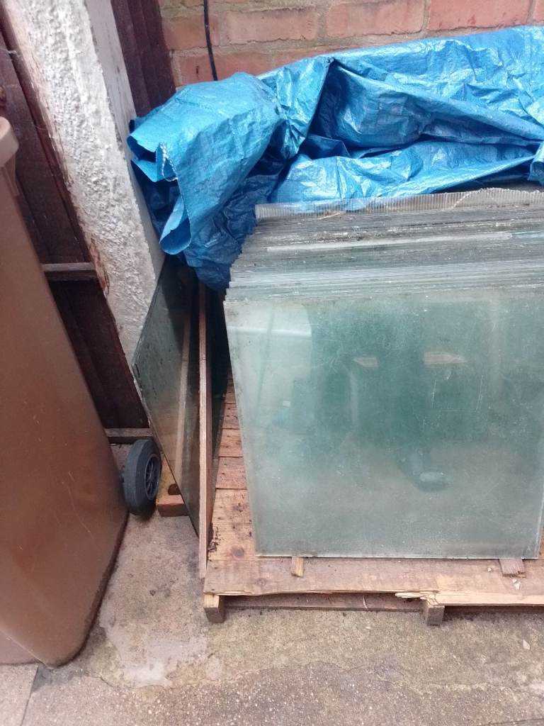 Greenhouse glass 