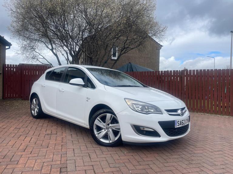 2012 Vauxhall Astra 1.6 16v SRi Euro 5 5dr HATCHBACK Petrol Manual