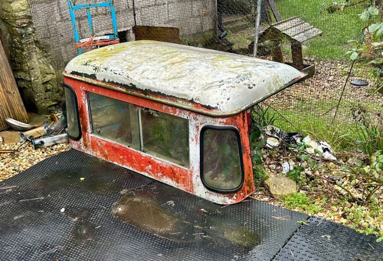 Land Rover Series II Truck Cab