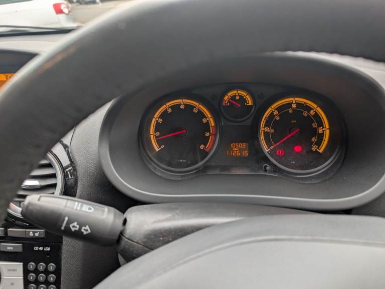 Vauxhall, CORSA, Hatchback, 2014, Manual, 1229 (cc), 3 doors