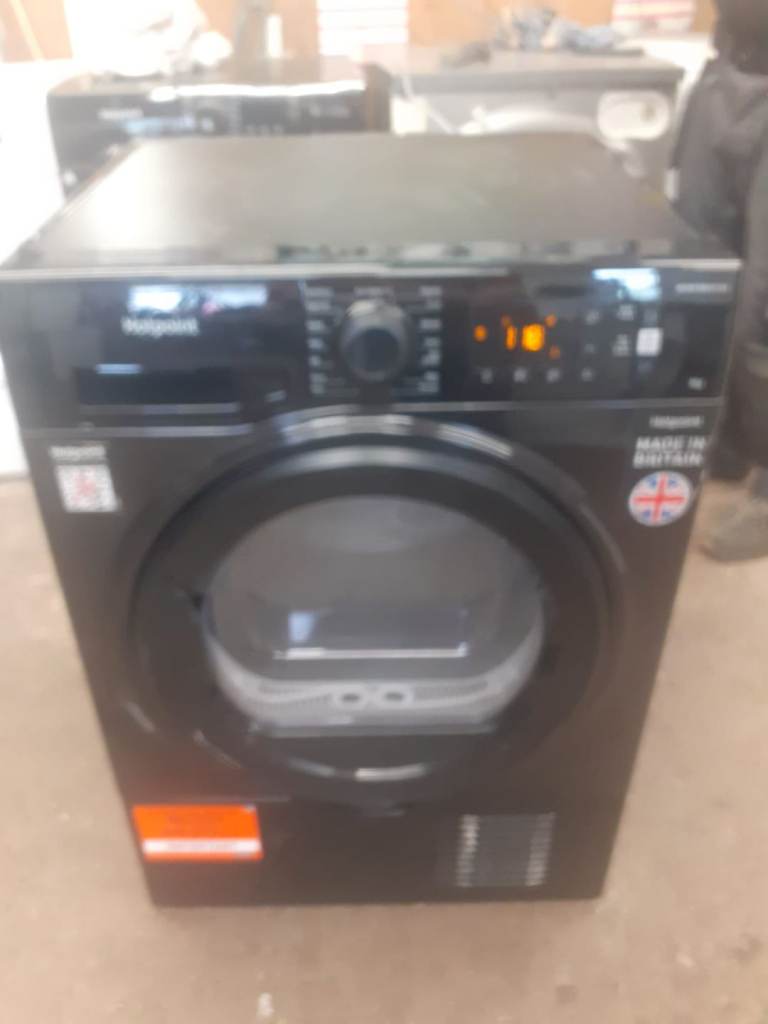 Hotpoint Black Tumble Dryer – Good Condition