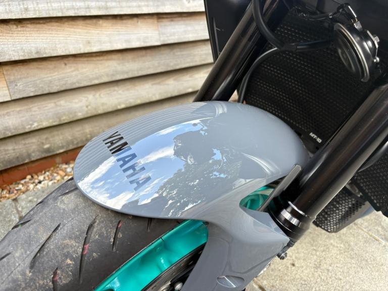 2023 / 73 Yamaha MT10 £10000 Grey 5978 miles.