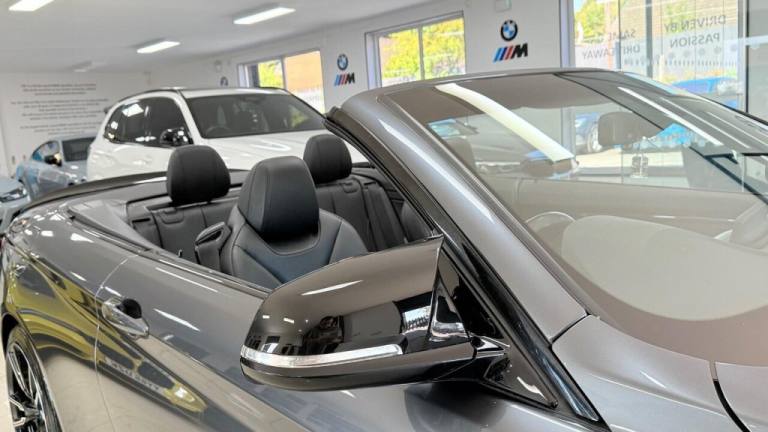 2015 BMW 4 Series 2.0 420d M Sport Auto Euro 6 (s/s) 2dr Convertible Diesel Automatic