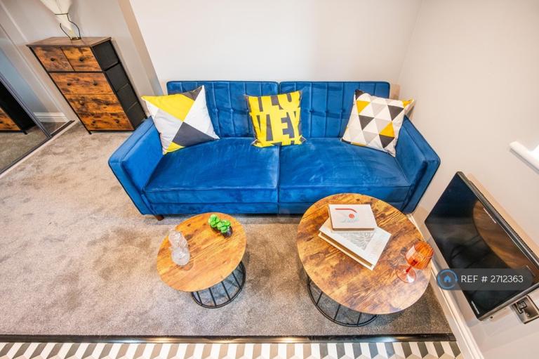 Studio flat in Haydon, Swindon, SN25 (#2712363)