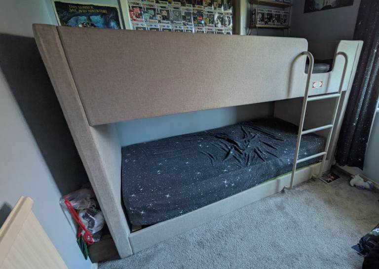 Single bunk bed