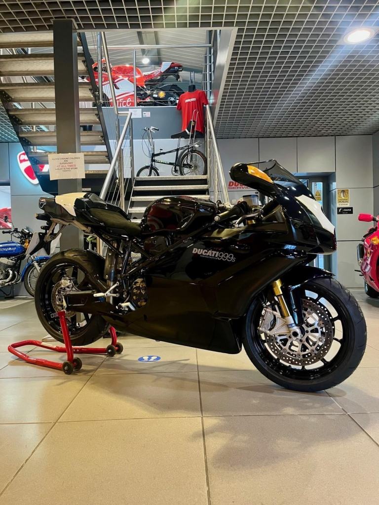 *SOLD* DUCATI 999S NERO MONO - 1 OF 50 GENUINE UK EXAMPLES