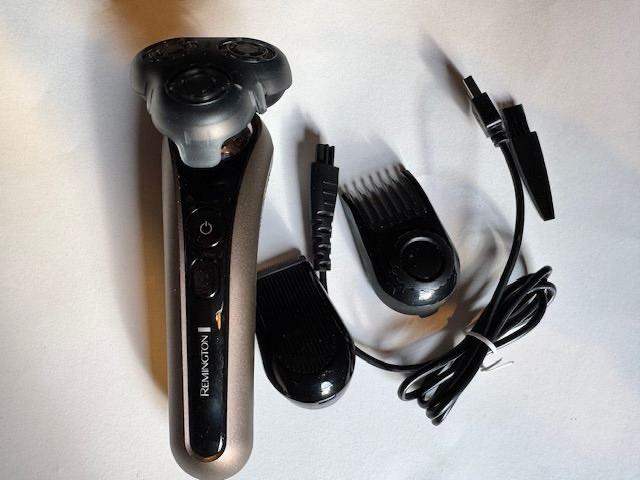 Remington Electric Shaver