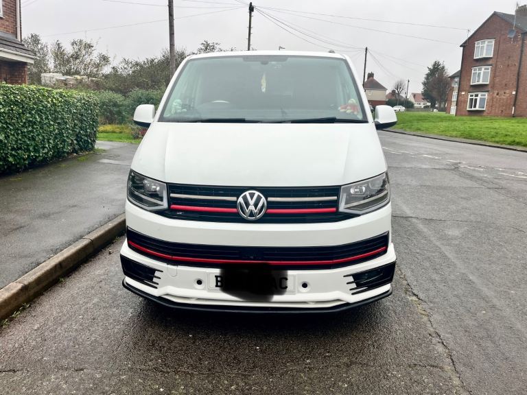 Volkswagen, CARAVELLE, MPV, 2015, Semi-Auto, 1968 (cc), 5 doors