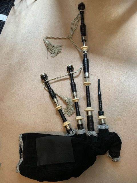 Naill DN2 Bagpipes