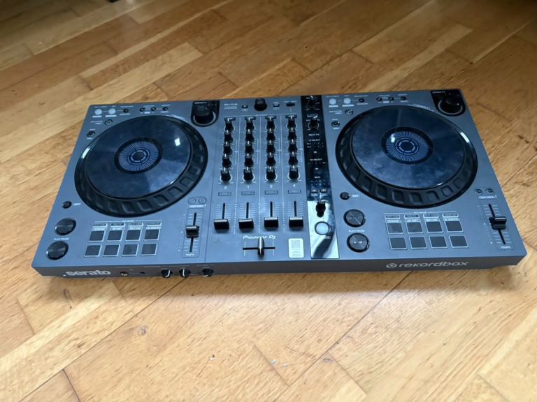 Pioneer DJ DDJ-FLX6-GT DJ Controller - As Good As New