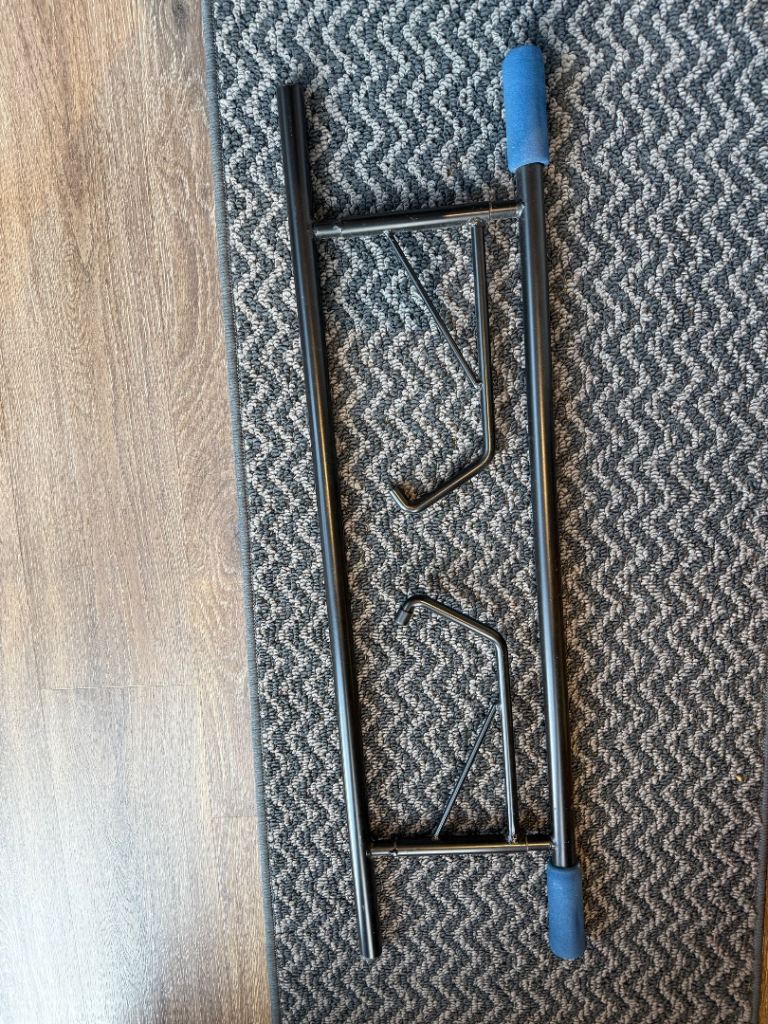 Free to collect chin up bar 