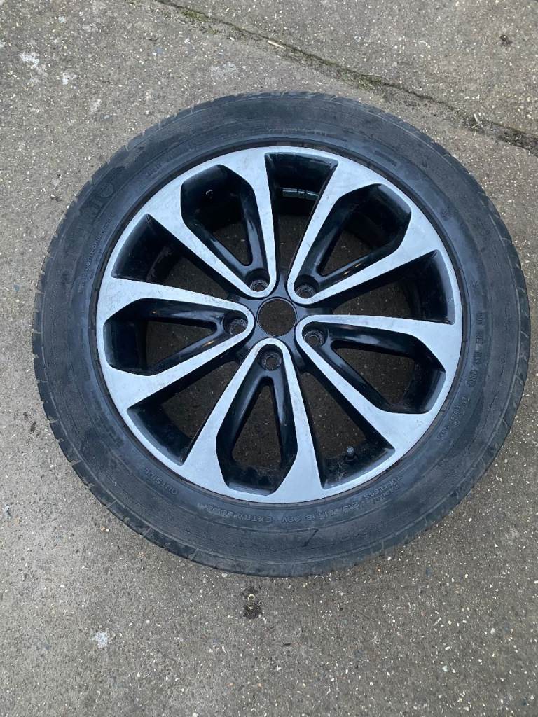 Nissan Qashqai Alloy Wheel & Tyre 215 55 18 99V 5 Stud