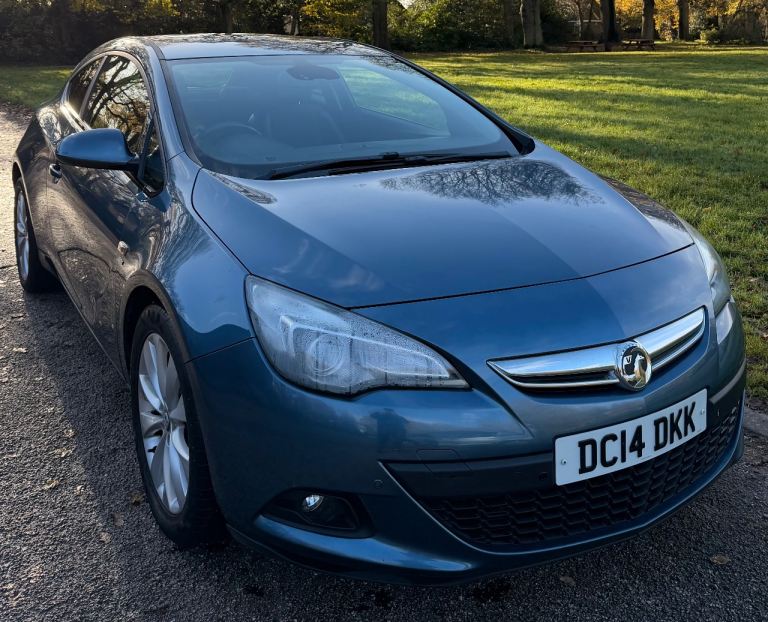 Vauxhall, ASTRA GTC, Hatchback, 2014, Manual, 1364 (cc), 3 doors