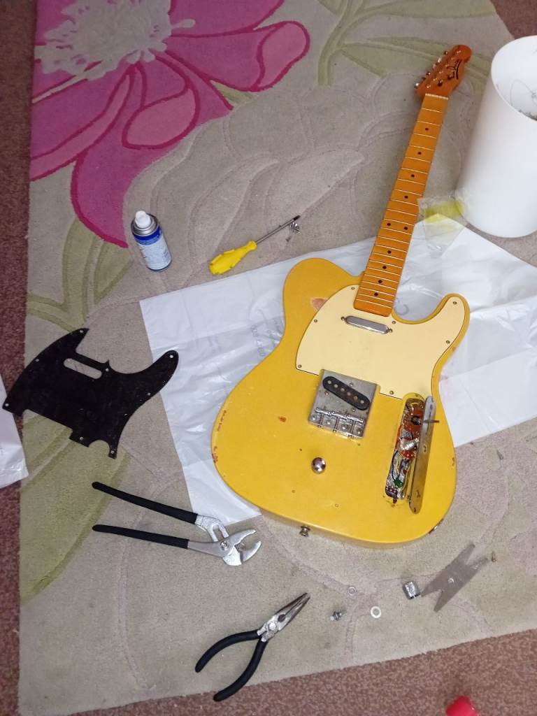 🎸🎸 GUITARS BOUGHT FOR CASH 🎸🎸 
