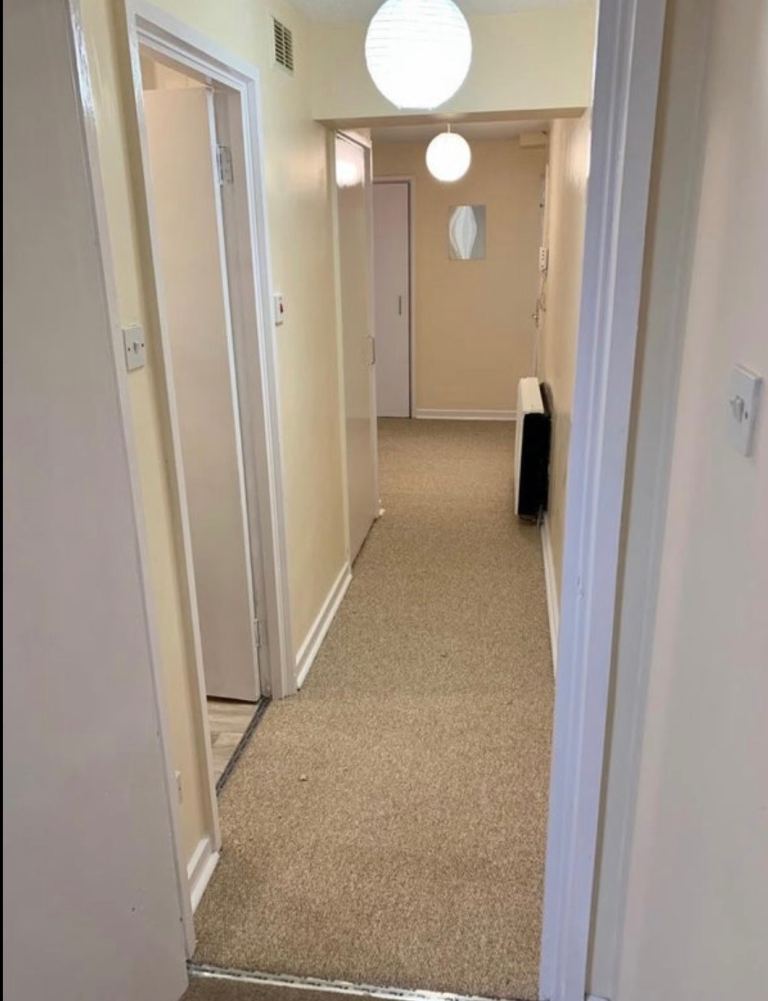 A double bed room available from 1st July to 23rd July