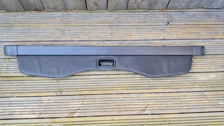 Land Rover Freelander 2 parcel shelf 
