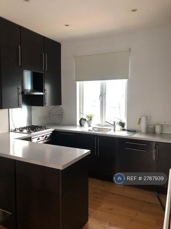 2 bedroom flat in Lowfield Road, London, NW6 (2 bed) (#2787939)