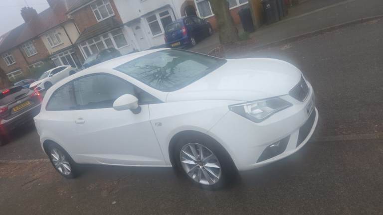 Seat, IBIZA, Hatchback, 2013, Manual, 1390 (cc), 3 doors