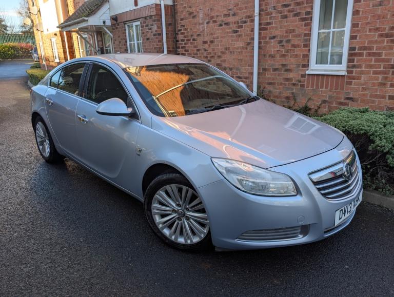 2013 Vauxhall Insignia 2.0 CDTi SE [160] 5dr HATCHBACK Diesel Manual