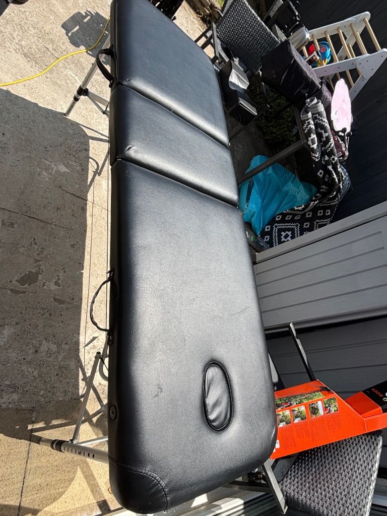 Portable Massage Table – Black, Good Condition