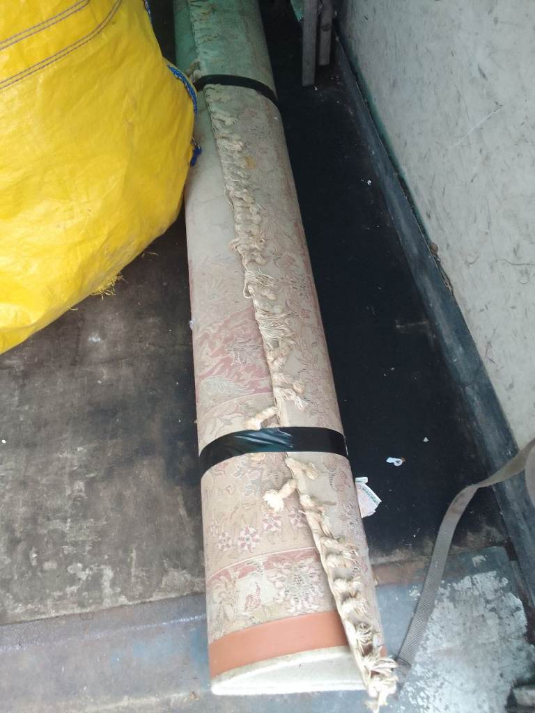 Area rug