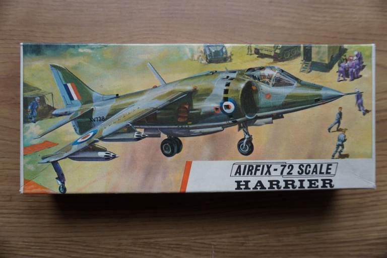 Vintage Airfix Hawker Siddeley Harrier Jump Jet Kit - Illustrated Box, No. 125