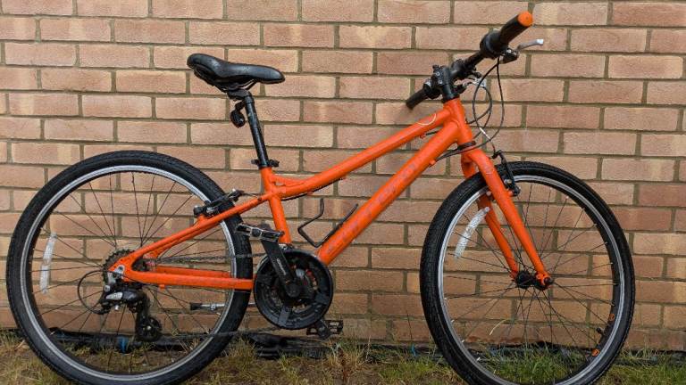 Carrera Abyss 24 Inch Wheel Orange Kids Hybrid Bike