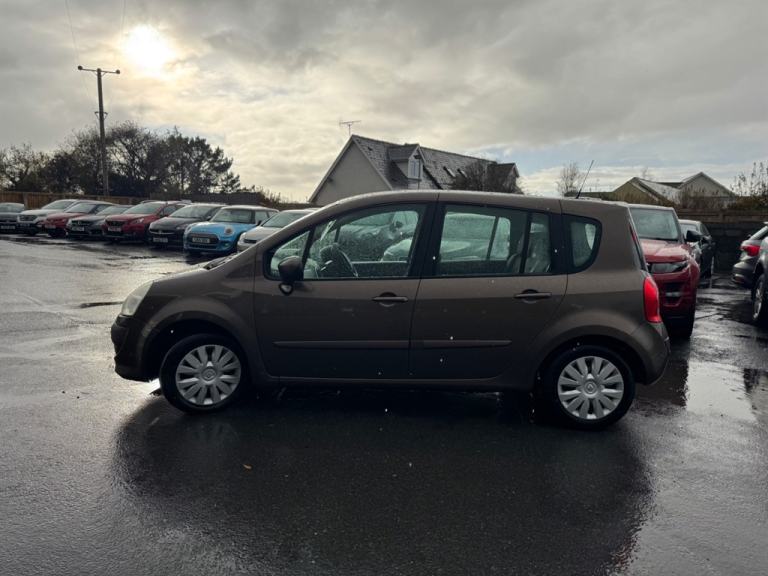 2011 Renault Modus GRAND EXPRESSION DCI Hatchback Diesel Manual