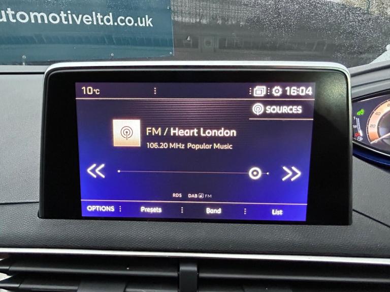 2017 Peugeot 3008 1.2 PureTech GT Line Euro 6 (s/s) 5dr HATCHBACK Petrol Manual