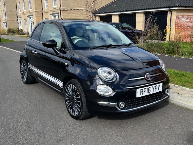 Fiat 500 Lounge 1.2L Auto. Serviced. Sunroof. Bluetooth.